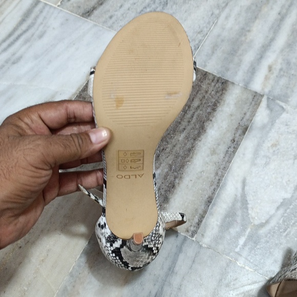 Aldo NWOT. Fix Price - Picture 8 of 9